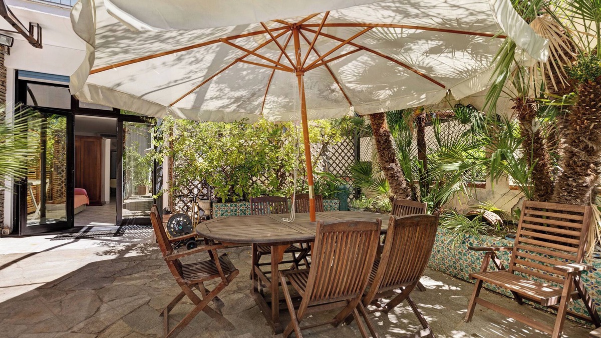 Varigotti Apartment | Holiday Apartment '4 Mehari with Private Garden, A/C & Wi-Fi