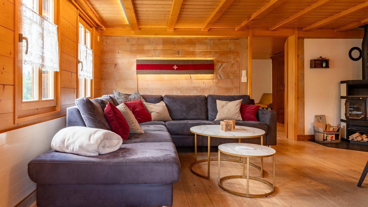 Adelboden Ski Chalet | Holiday apartment Adelboden for 1 - 6 persons with 3 bedrooms - Multistorey holiday home/maisonette