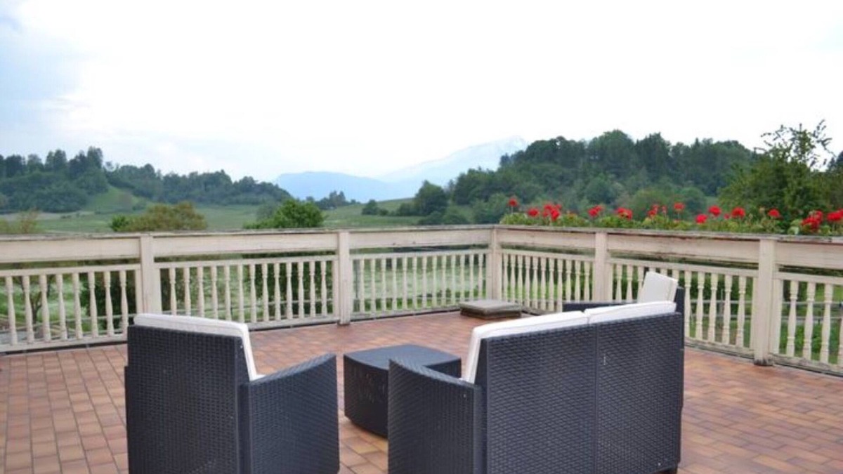 Brentonico Apartment | Holiday apartment Agritur Agribaldo Orchidea with Mountain View, Terrace & Wi-Fi