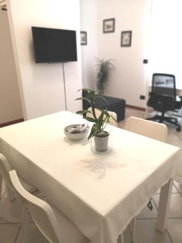 Centro Storico Nord Apartment | Holiday Apartment - Brescia centro - PARCHEGGIO PRIVATO