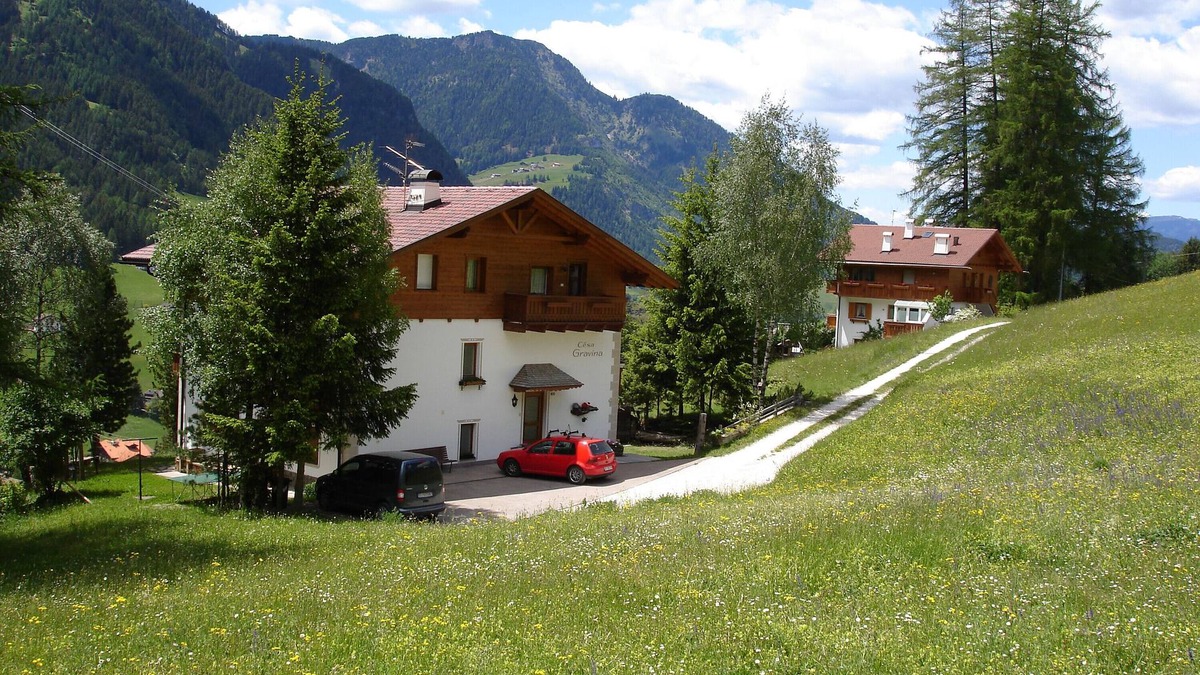 Ortisei Apartment | Holiday Apartment "Cësa Gravina Jubas" with Mountain View, Garden & Wi-Fi