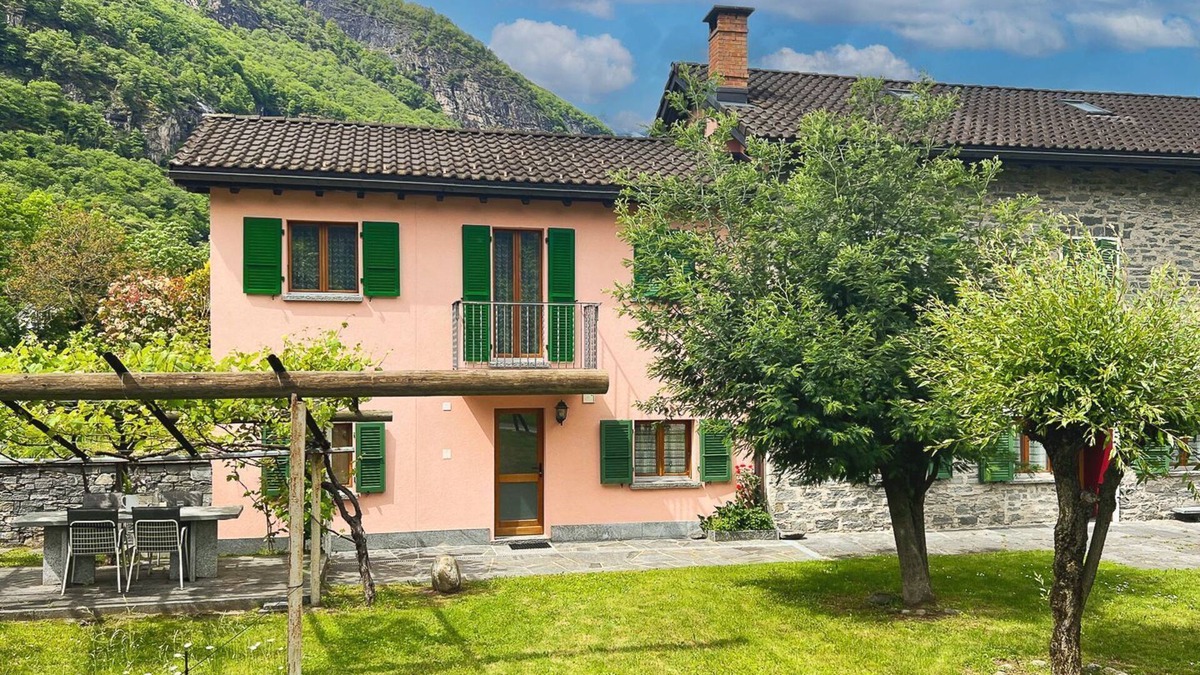 Foroglio Apartment | Holiday apartment Cevio for 1 - 4 persons with 2 bedrooms - Holiday apartment