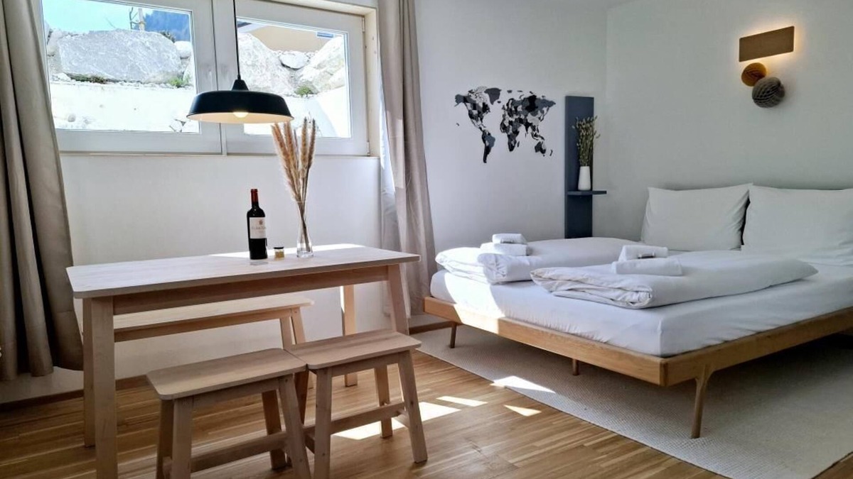 Oberammergau Apartment | Holiday apartment "Bergufer - Studio" in Oberammergau