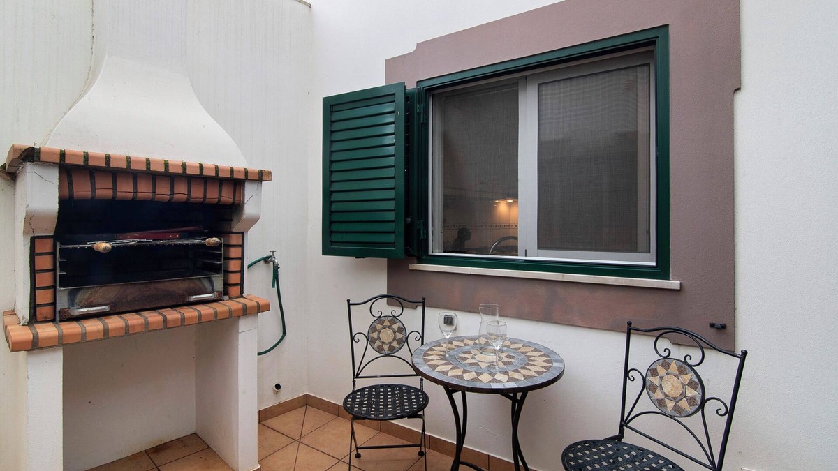 Santa Luzia Apartment | Holiday Apartment "Estrela Do Mar" with Wi-Fi