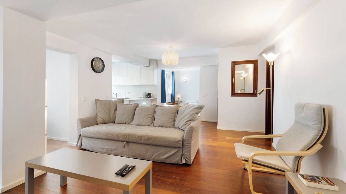Estoril Apartment | Holiday Apartment "Estoril By The Sea" with Wi-Fi