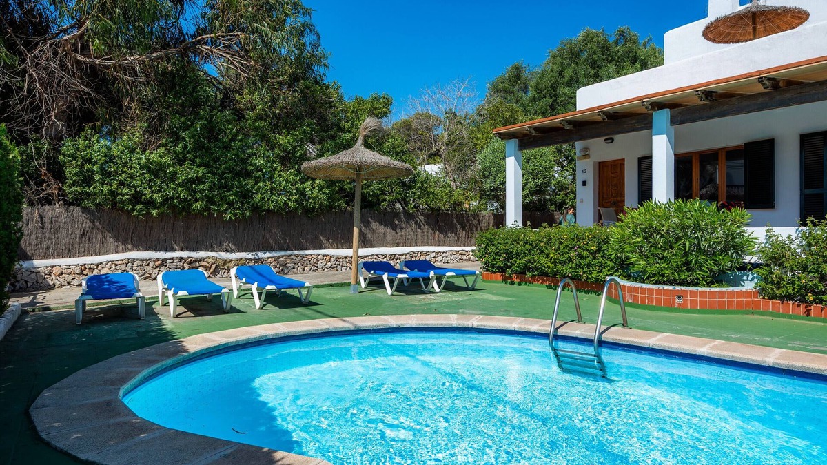 Cala d'Or Apartment | Holiday Apartment "Felipe 2-5" with Private Terrace, Shared Pool & WiFi