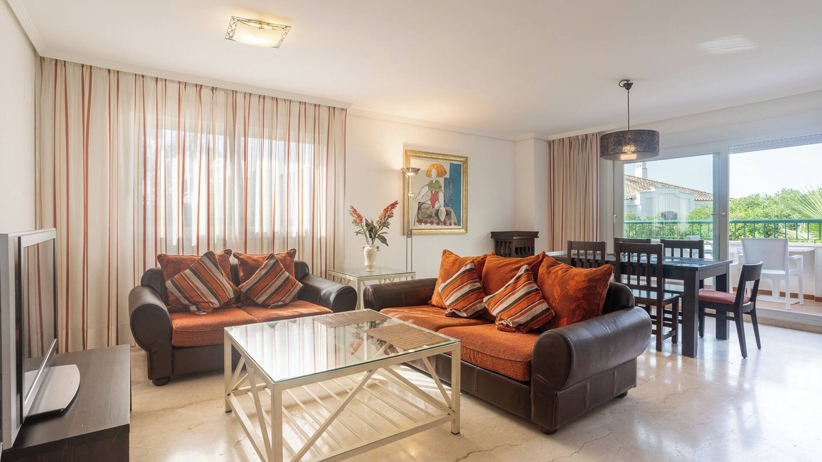Guadalmina Apartment | Holiday Apartment Guadalmina Baja with Shared Pool, Terraces & Wi-Fi