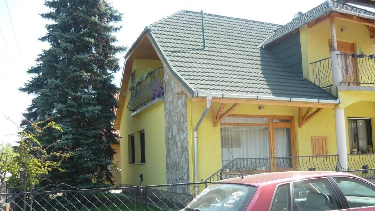 Balatonboglar Apartment | Holiday apartment Balatonboglár for 1 - 10 persons with 5 bedrooms - Holiday apartment