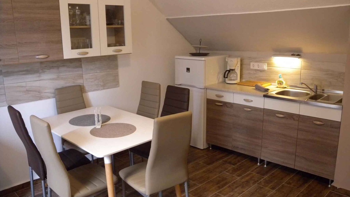 Balatongyorok Apartment | Holiday apartment with Internet access and garden