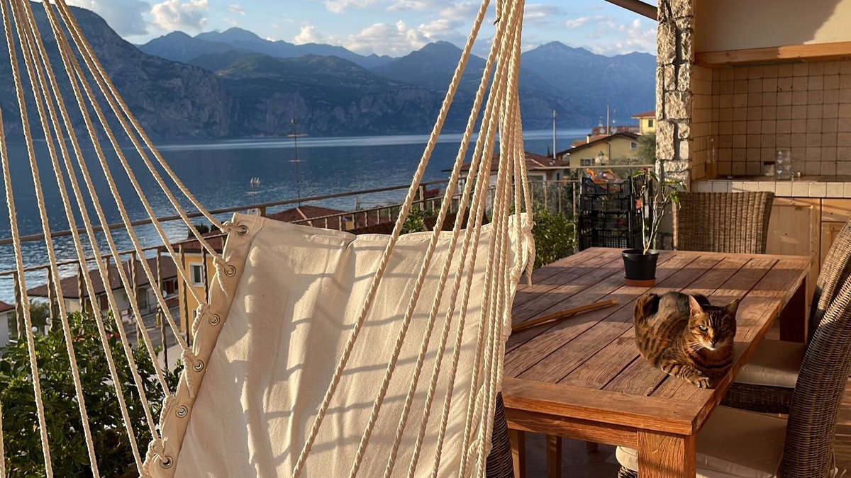 Magugnago Apartment | Holiday Apartment by Lake Garda - Italy -