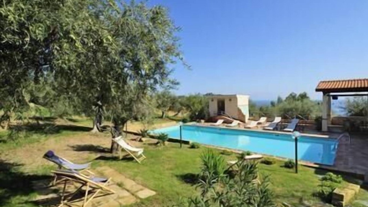 Sorrentini Apartment | Holiday apartment Gioiosa Marea for 1 - 4 persons with 1 bedroom - Holiday apartment