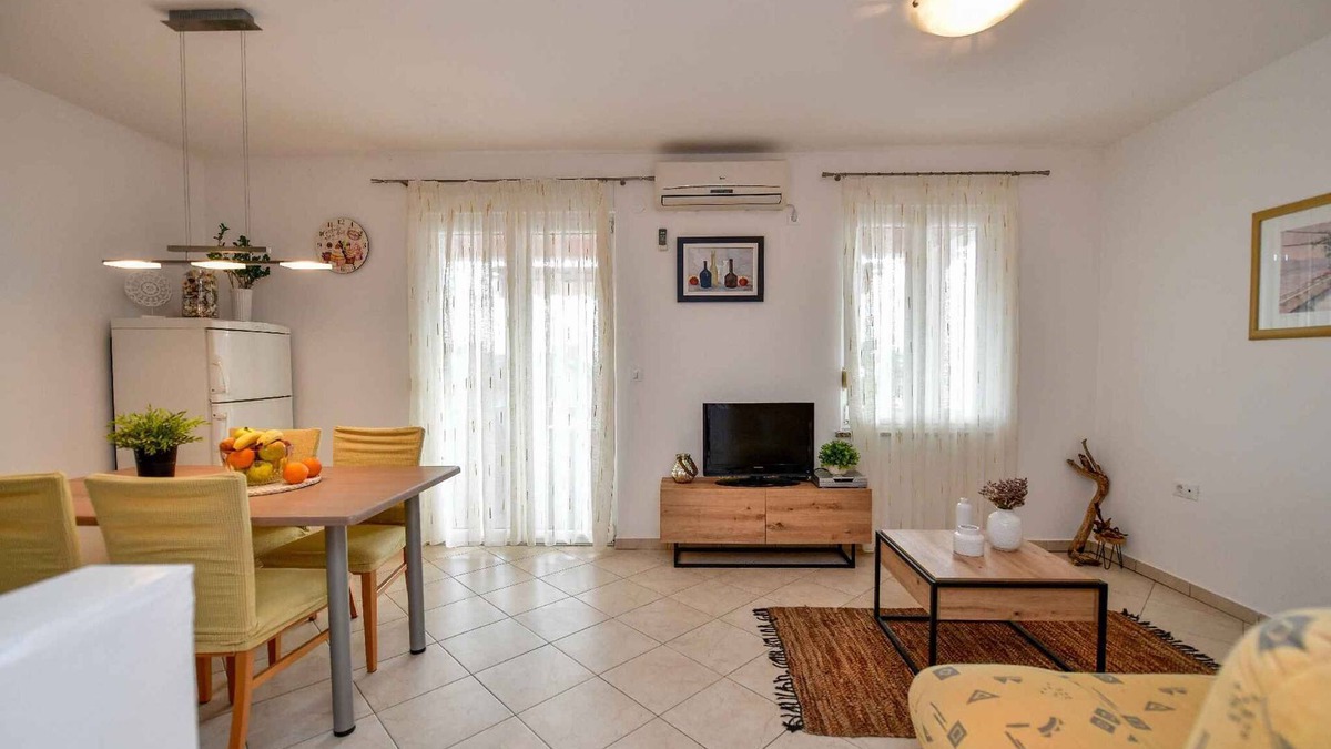 Stara Baska Apartment | Holiday apartment mit Terrasse und Meerblick