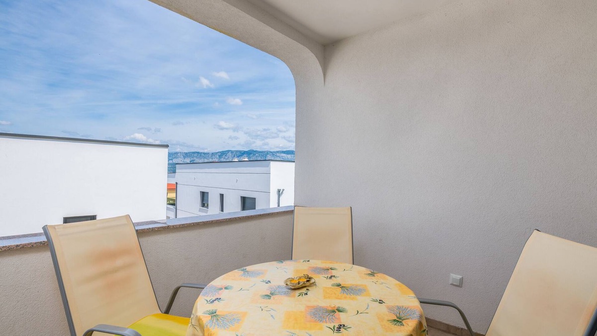 Klimno Apartment | Holiday apartment mit Klimaanlage und Balkon