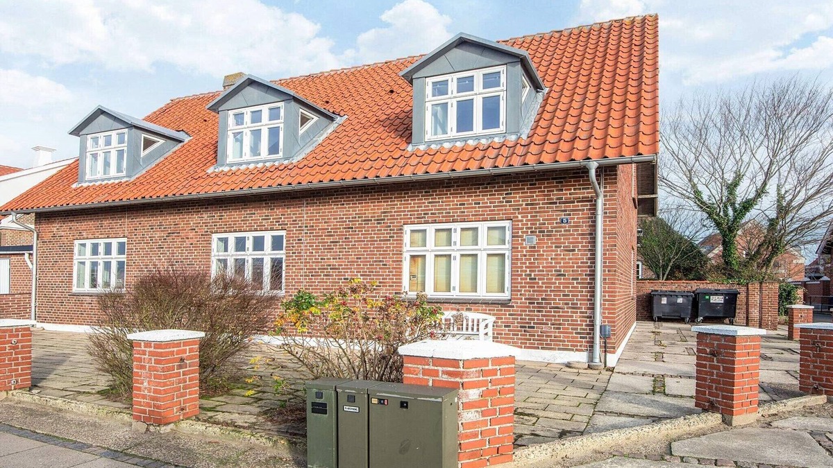 Ringkobing House | Holiday apartment near town square