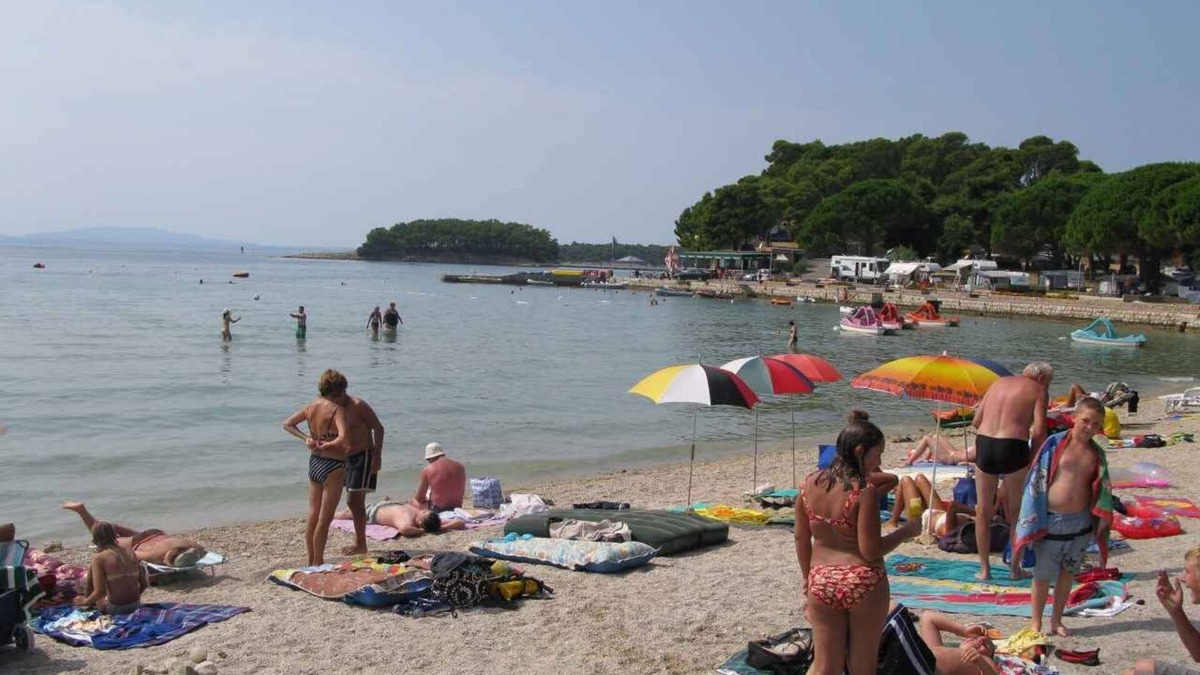 Banjol Apartment | Holiday apartment near the beach