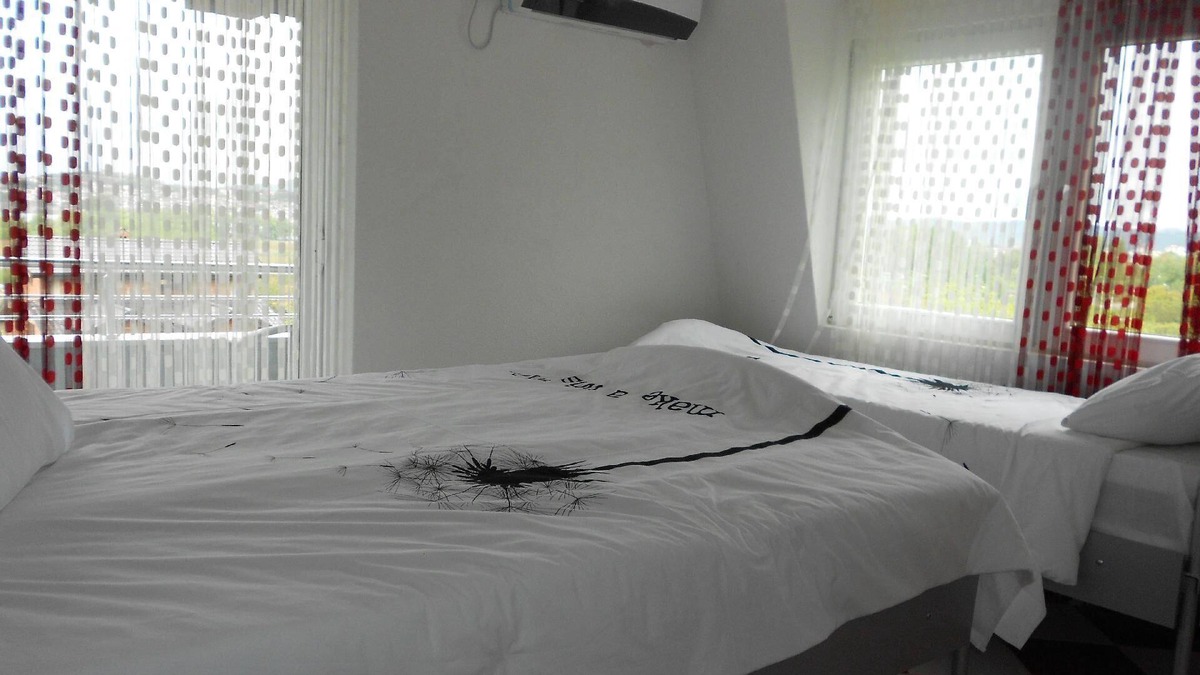 Ohrid Apartment | Holiday apartment Ohrid for 1 - 4 persons with 2 bedrooms - Holiday apartment in one or multi-family