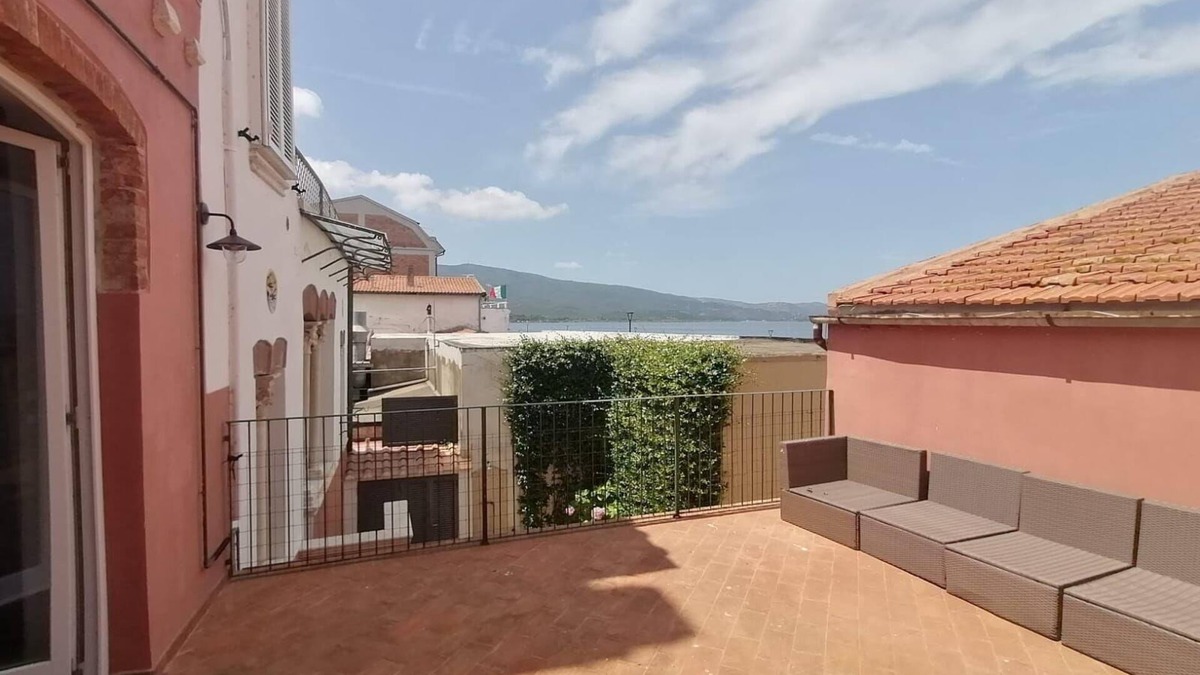 Orbetello Apartment | Holiday apartment Orbetello for 1 - 6 persons with 3 bedrooms - Holiday apartment
