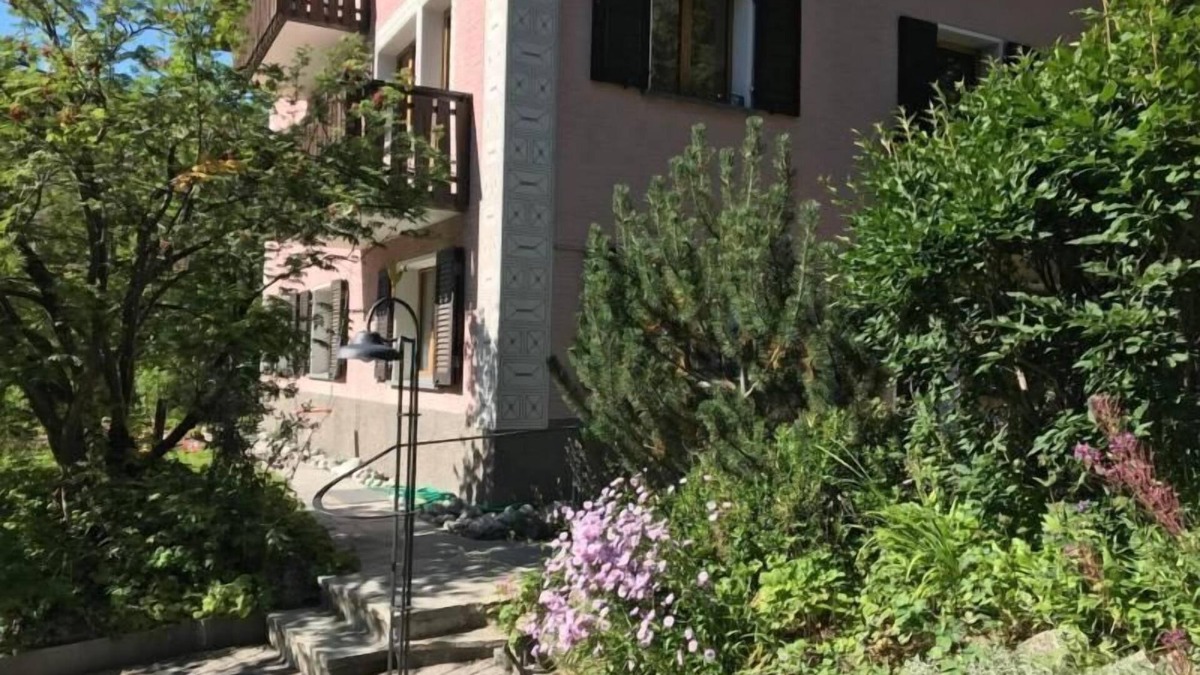 Pontresina Apartment | Holiday apartment Pontresina for 1 - 4 persons with 2 bedrooms - Luxury holiday home