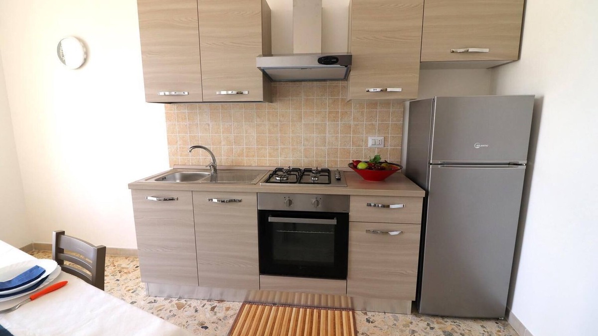 Otranto Historic Centre House | Holiday Apartment "Roberta" with Air Conditioning and Balcony