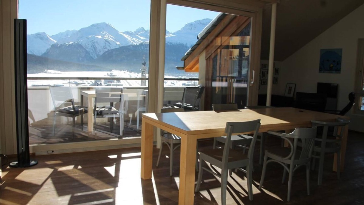 Samedan Apartment | Holiday apartment Samedan for 1 - 6 persons with 2 bedrooms - Holiday apartment in one or multi-fami