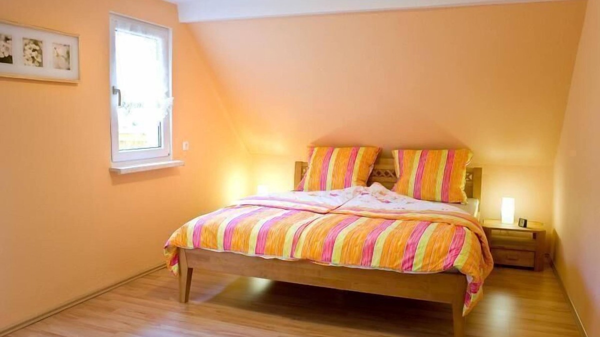 Bad Schlema Apartment | Holiday apartment Schlema for 2 - 4 persons with 1 bedroom - Holiday apartment in one or multi-famil