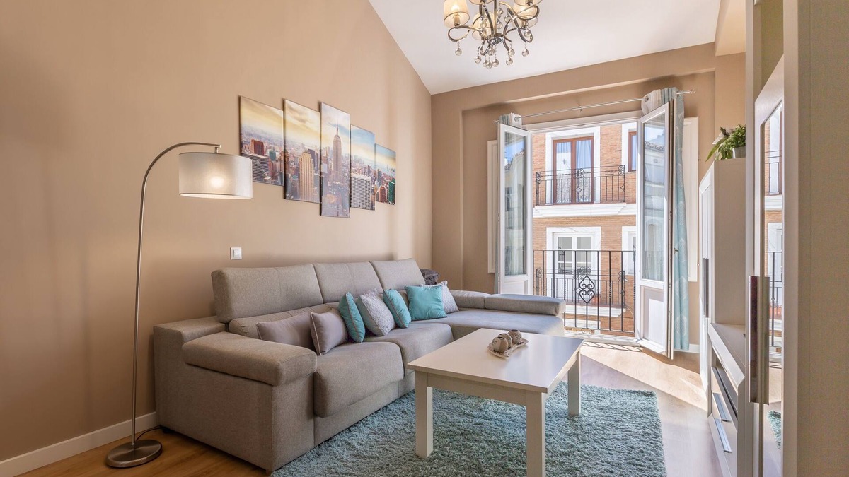 Ronda Apartment | Holiday Apartment “Sofía Ronda Center” with Terrace, Air Conditioning & Wi-Fi