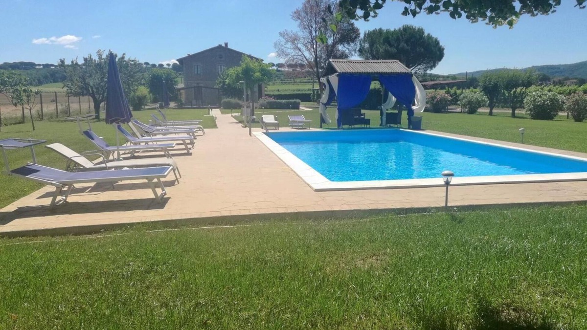 Torgiano Other | Holiday apartment Torgiano for 1 - 6 persons with 3 bedrooms - Farmhouse