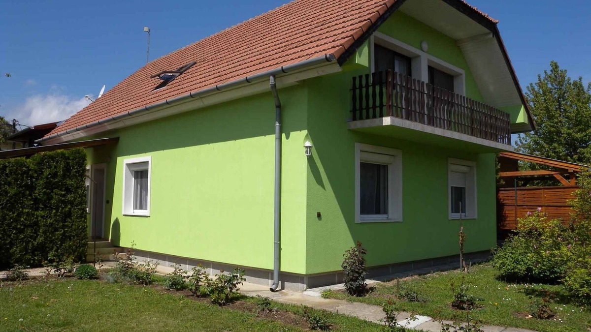 Gyenesdias Apartment | Holiday apartment with canopied terrace