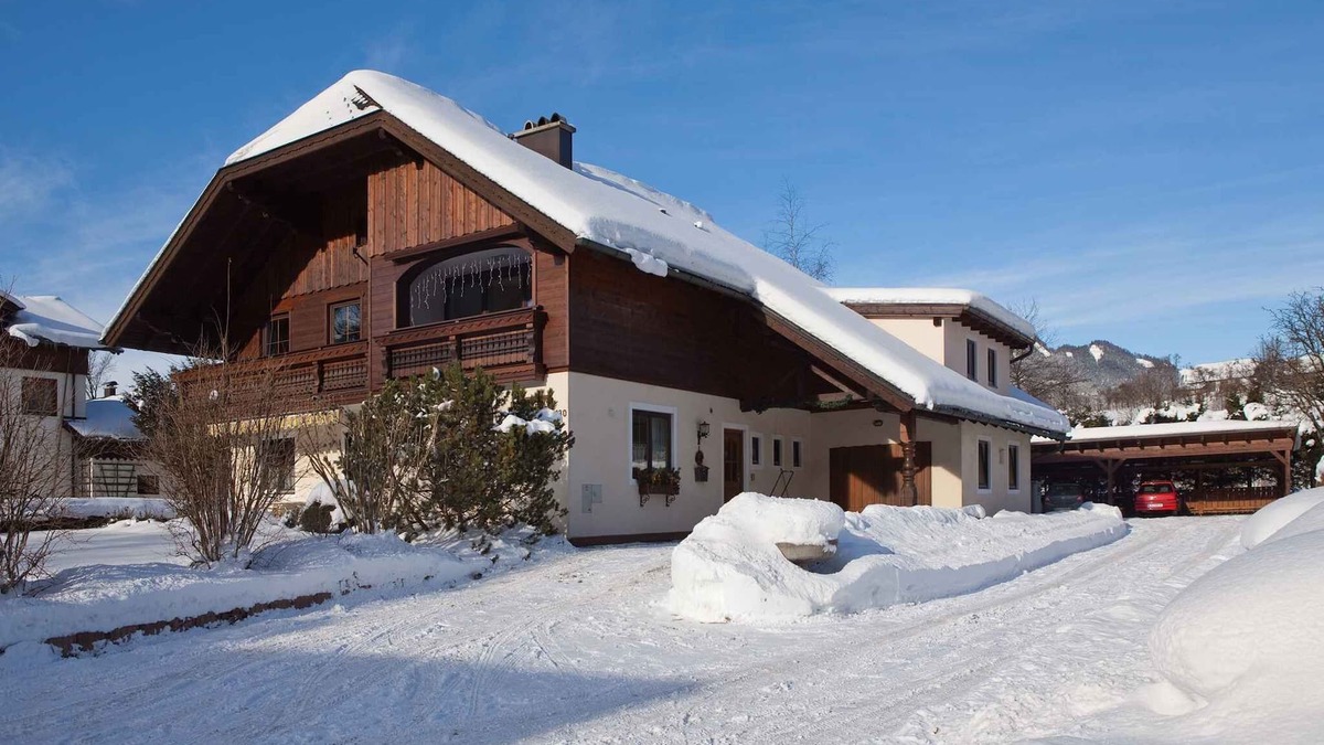 Strobl Apartment | Holiday apartment with barbecue