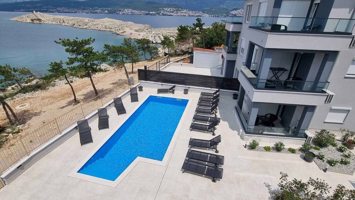 Silo Apartment | Holiday apartment with balcony and air conditioning