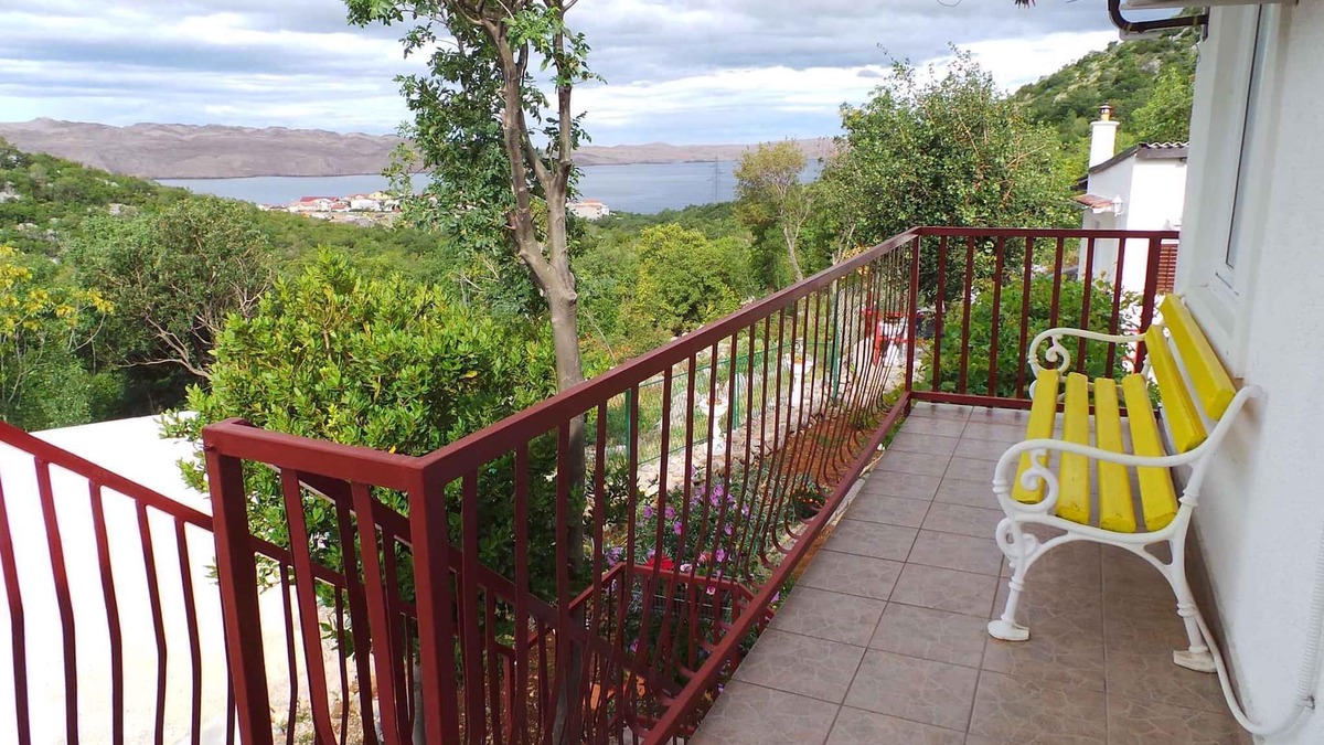 Karlobag Apartment | Holiday apartment with Internet access and barbecue