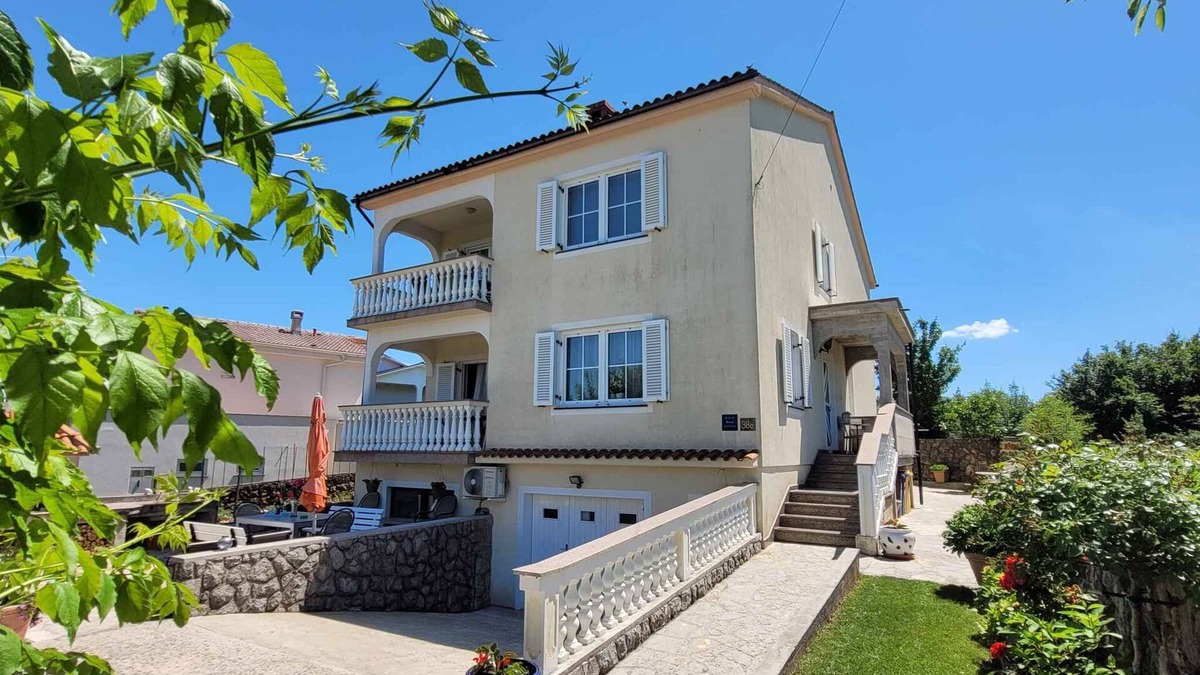 Sveti Anton Apartment | Holiday apartment with air conditioning and WLAN