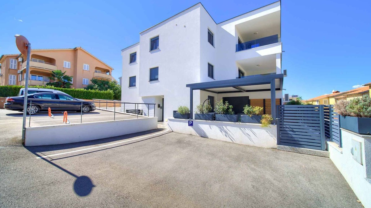 Zidarici Apartment | Holiday apartment with terrace