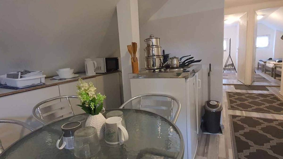 Siofok Aranypart Apartment | Holiday apartment with internet and air conditioning 400m from Lake Balaton
