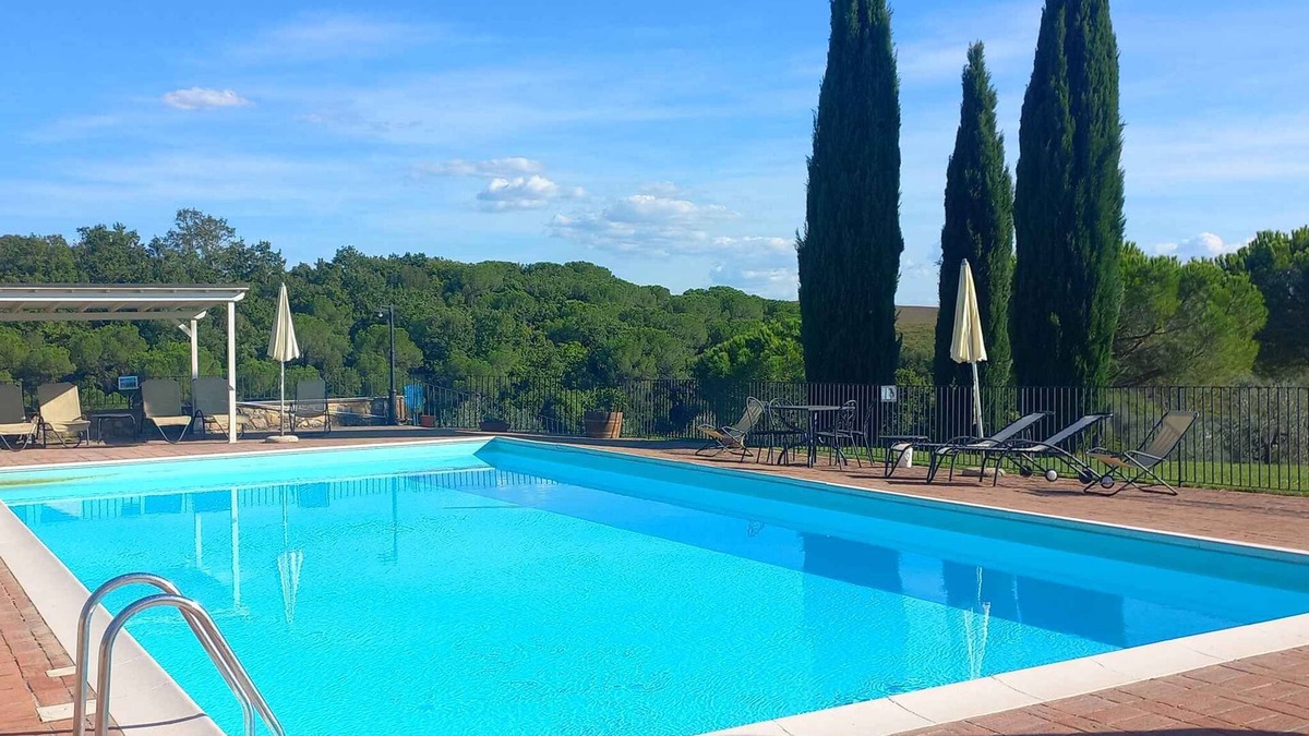 Asciano Apartment | Holiday apartment with pool and WIFI