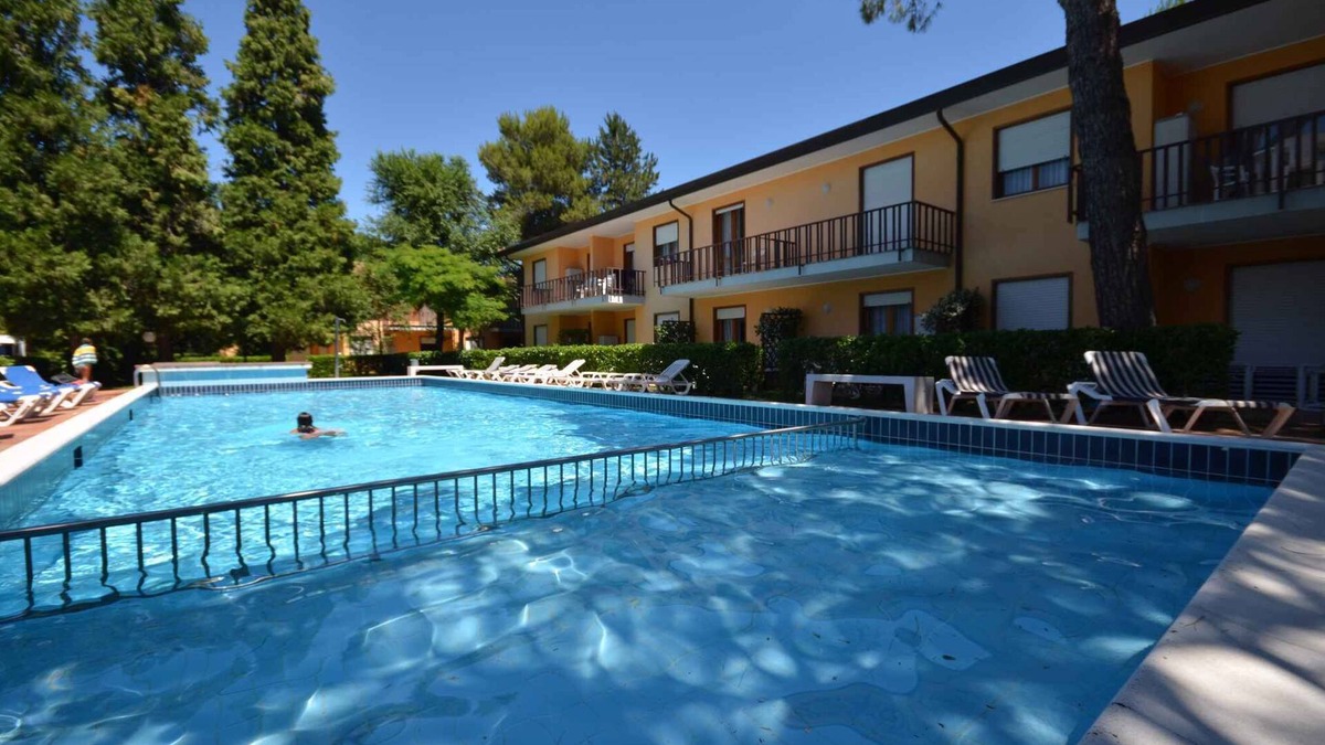 Bibione Pineda Apartment | Holiday apartment with pool in quiet location
