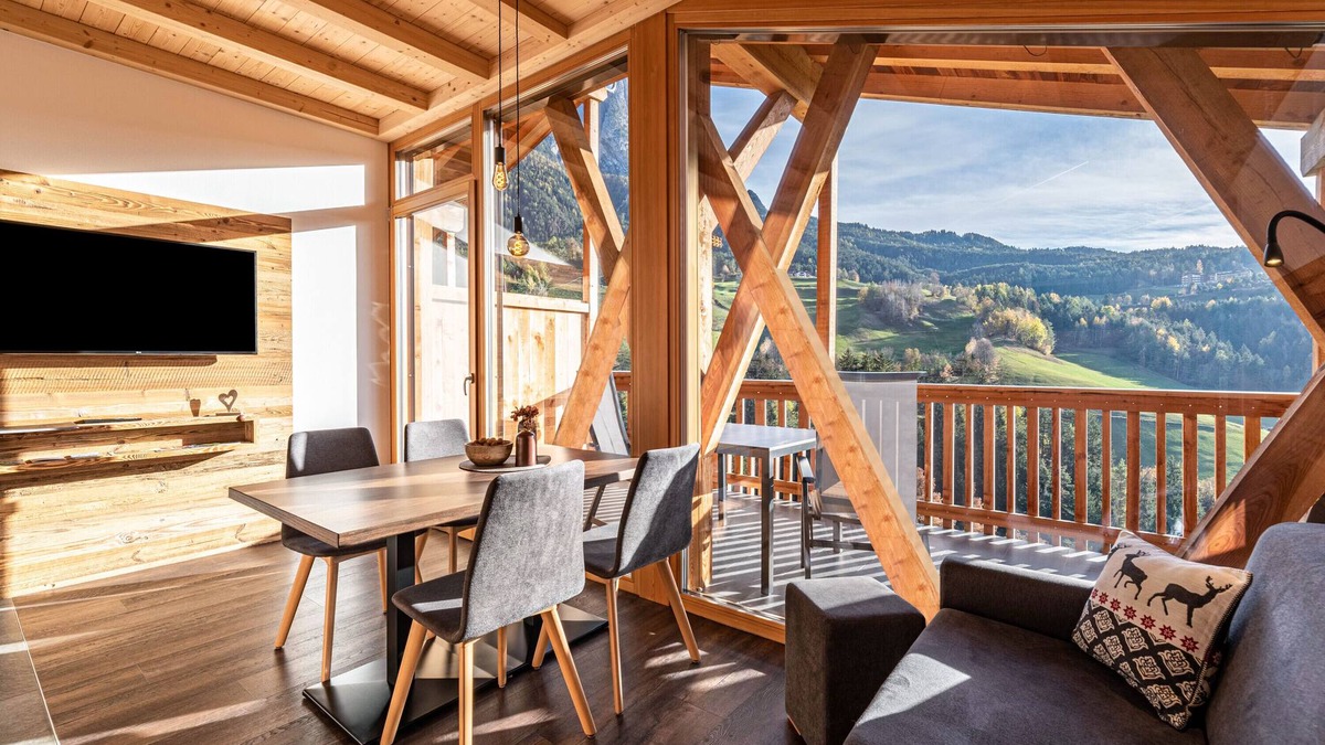 Castelrotto Apartment | Holiday Apartment "Zu Grof Morgenrot"
