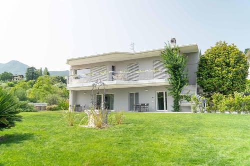 Salo Apartment | Holiday Apartments Campoverde