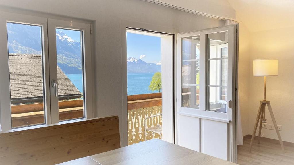 Brienz Apartment | Holiday Apartments Falke