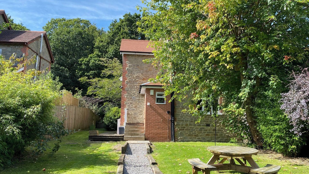 Coleford Cottage | Holiday cottage at the heart of Forest of Dean, next to Cycle Centre.