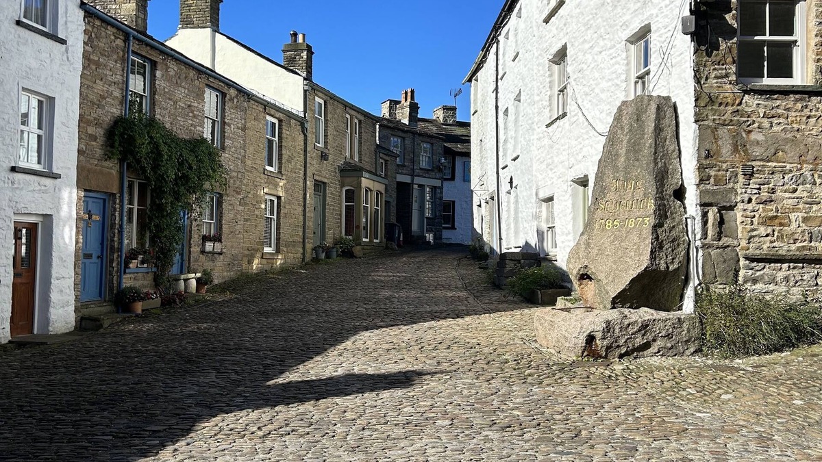 Dent Cottage | Holiday Cottage In The Village Of Dent In The Yorkshire Dales - Dog friendly
