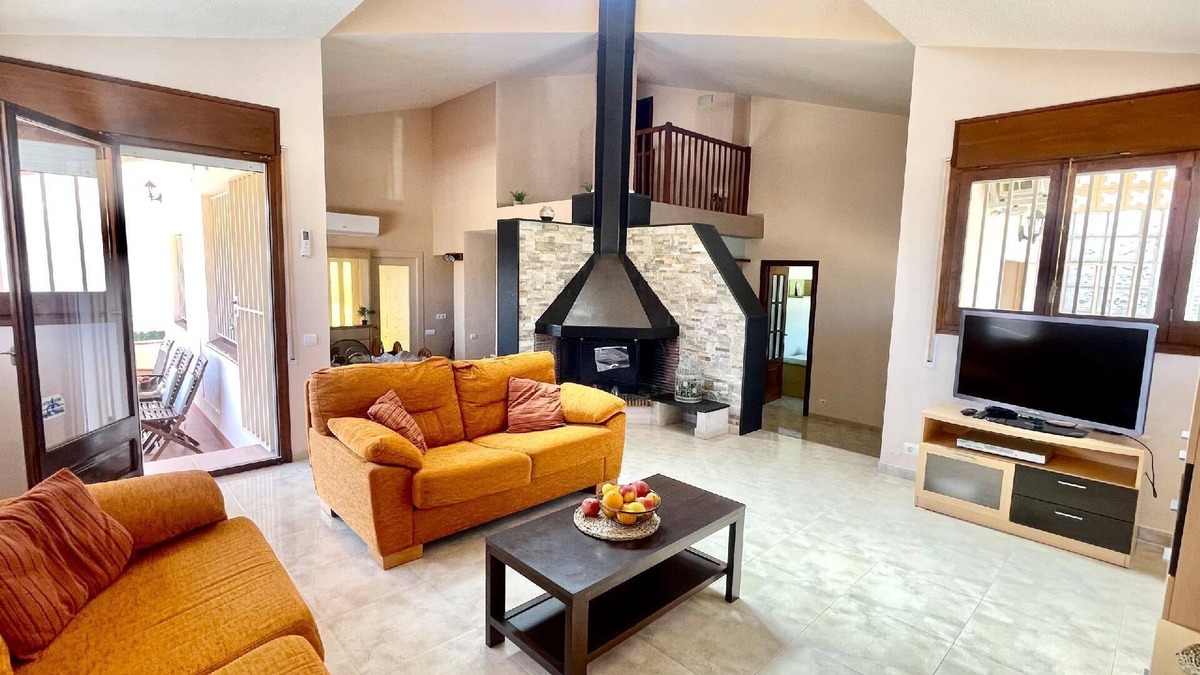 L'Hospitalet de l'Infant House | Holiday house Hospitalet del Infante for 1 - 8 persons with 5 bedrooms - Holiday home