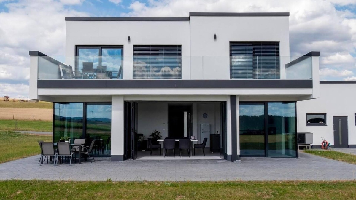 Burgwald Apartment | Holiday flat in Wiesenfeld with large balcony