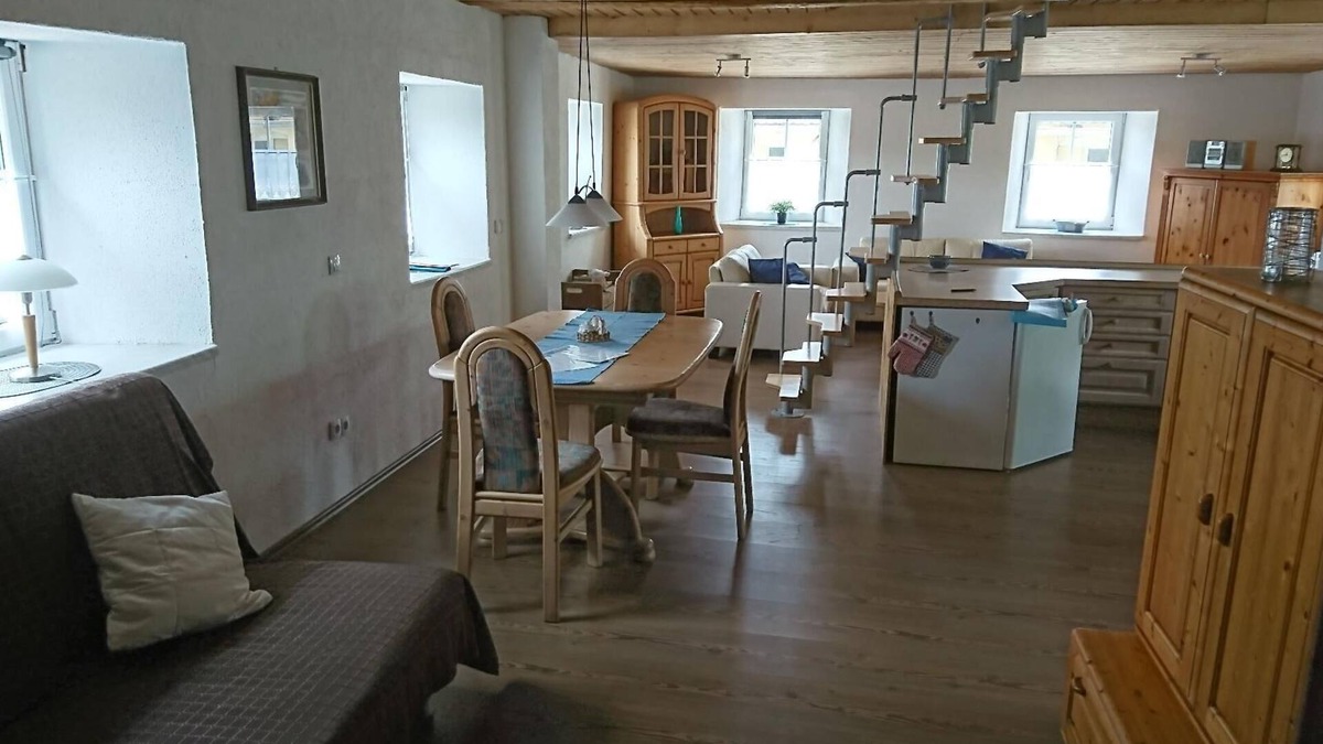 Solnhofen Apartment | Holiday flat "Jurahaus-Solnhofen OG"