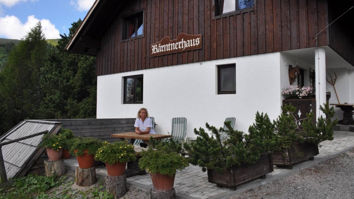 Reichenau Apartment | Holiday flat Kärntnerhaus in Falkertsee