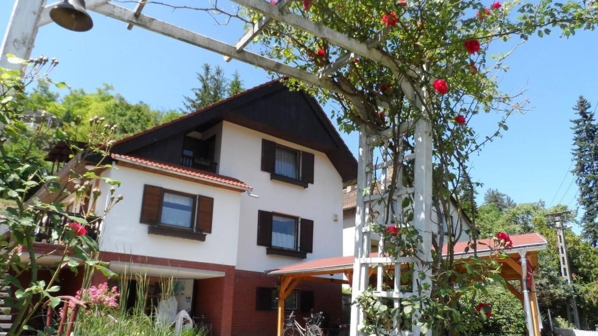 Zebegeny Apartment | holiday flat "Malomkerék"