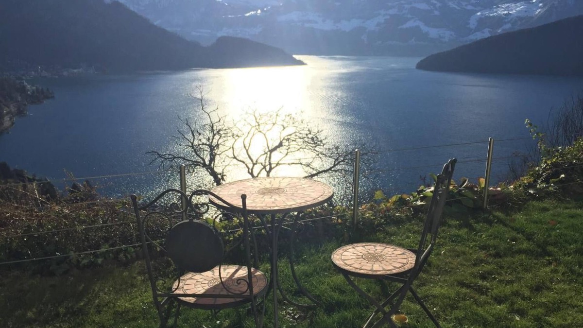 Weggis Apartment | Holiday flat with spectacular mountain and lake views