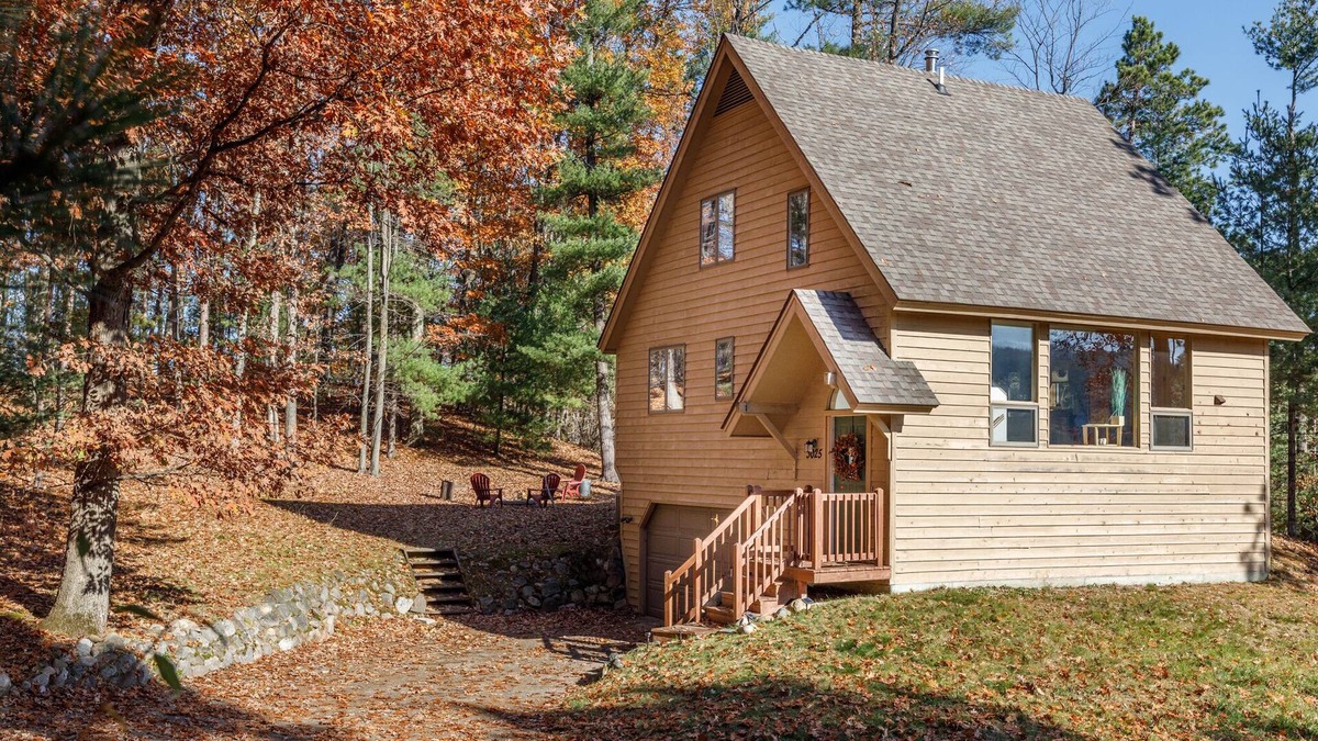 Holiday Hills House | Holiday Hills Escape | Fire Pit | AC | Mt. Holiday |