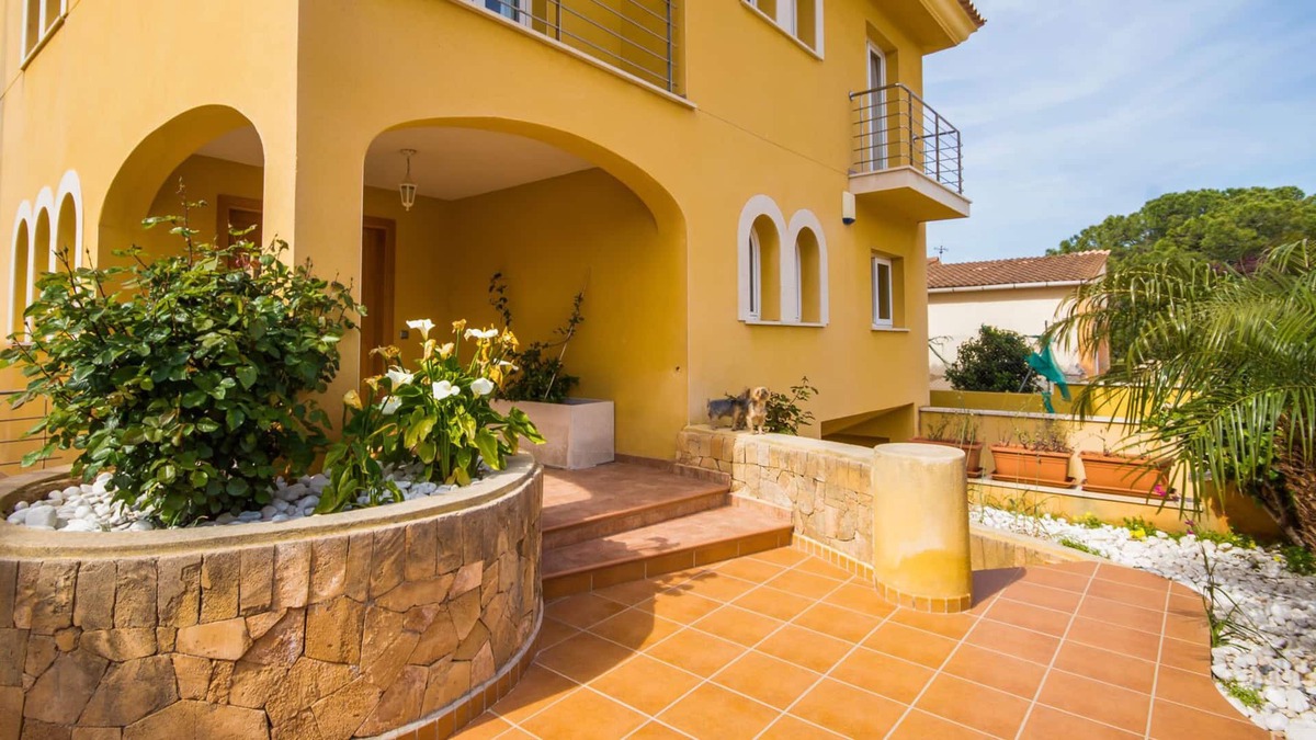 Urbanizacion Mont Ferrutx House | Holiday Home Casa Can Pacheco with Sea View, Pool & Wi-Fi
