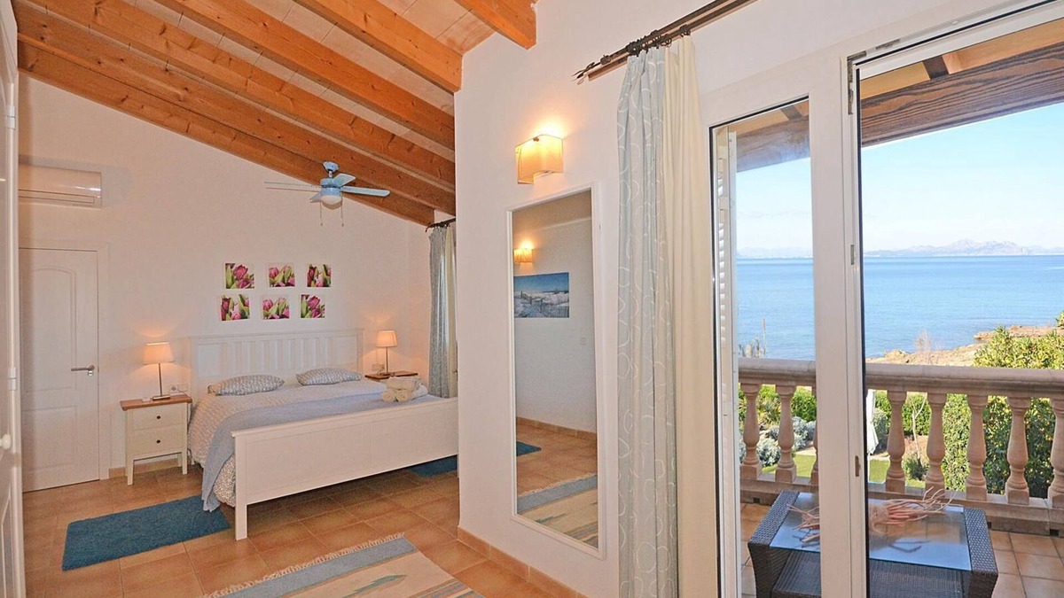 Urbanizacion S'Estanyol House | Holiday house Colonia de Sant Pere for 1 - 6 persons with 3 bedrooms - Holiday home
